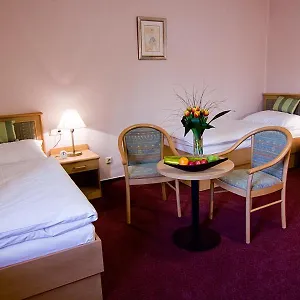 Castle 4* Prag