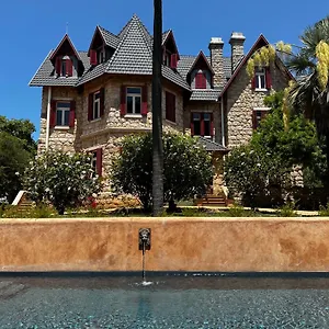 chalet-ficalho.hotels-lisbon-portugal.com/