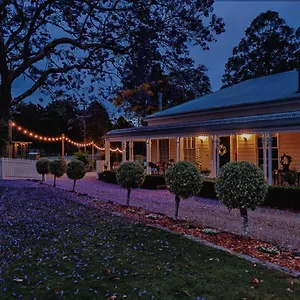 Гостевой дом Wintergreen Manor At, Малени