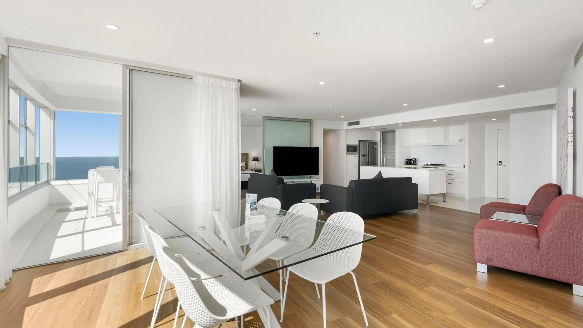 Q1 Resort & Spa - Official Gold Coast